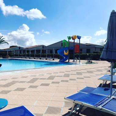 La Cecinella Apartments