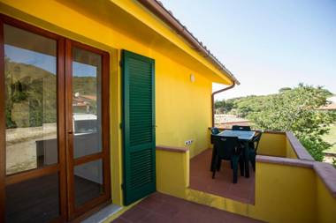 Casa del Colle e Bougainville