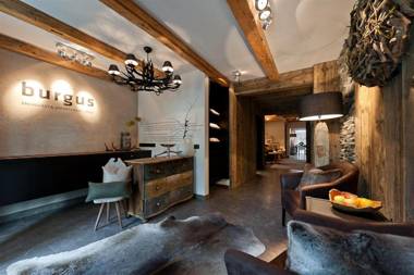 Burgus - Design Suites & Apartments