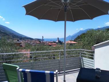 Appartamento terrazza vista Lago