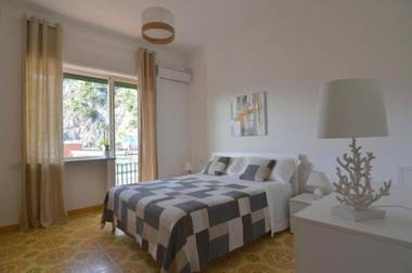 Maison Jolie Bright Apartment