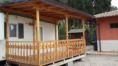 CAMPEGGIO PARCO DEI PINI