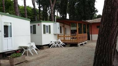 CAMPEGGIO PARCO DEI PINI