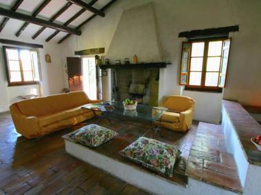 Rustic detached holiday home with spacious garden lots of privacy and a beautiful view