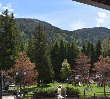 MIRALAGO 09 APARTMENT