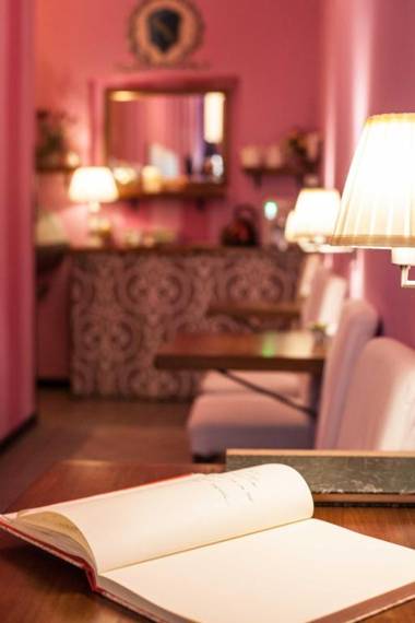 La Colonna (Historic Centre)