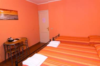 Al Cardinale Rooms & Studios