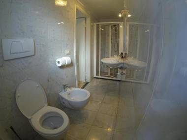 A Quattro Passi Dalle Mura