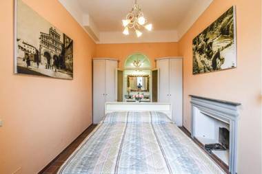 Micheli Suite Anfiteatro Square