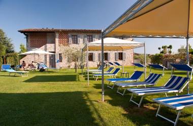 Agriturismo Casolare Lucchese