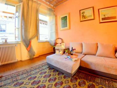 Gorgeous Holiday Home in Lucca Town Centre