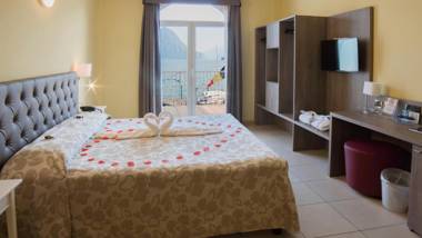 Hotel Lovere Resort & Spa