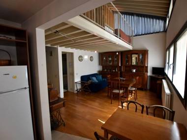 Cozy Apartment in Lovere near Lake