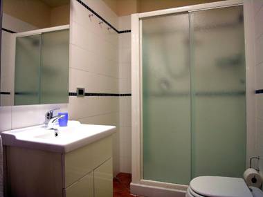 Lovely Villa in Loro Ciuffenna with Swimming Pool