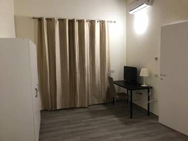 Via Venezia Accomodating Solutions