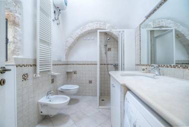 Trulli La Piazzetta by Typney