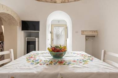 Trullo Ventura by BarbarHouse