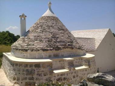 Historic Trullo Holiday Home in Puglia