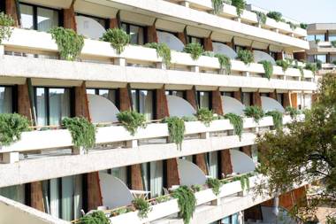 Suites Marilia Apartments - Suite Livorno Holiday Home Group