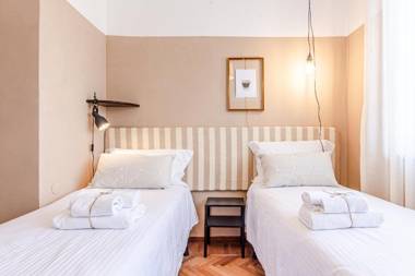 Frank's House Apartment