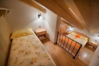 Chalet La Marinella Rododendro