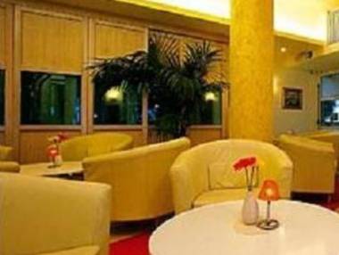 International Beach Hotel