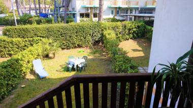 Spetacular villa on two floors with garden 10 minutes from the sea