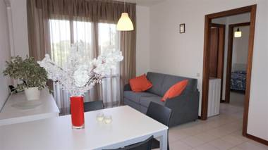 Spacious apartment with terrace in a quiet area in the centre of Lignano Pineta