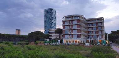 Jesolopalace Hotel & Aparthotel