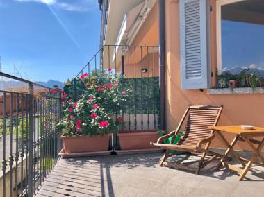 Appartamento Red & Grey