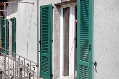 Thari House Como Lake