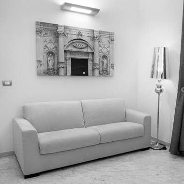Apollo Suites