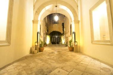 PALAZZO FORLEO Luxury Apartment