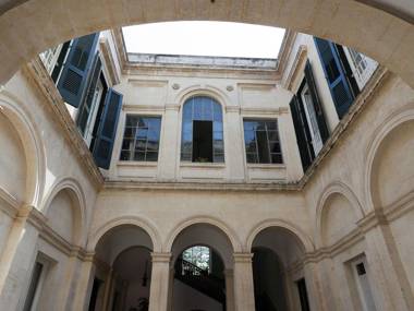 Antique Holiday Home in Lecce Apulia with Garden