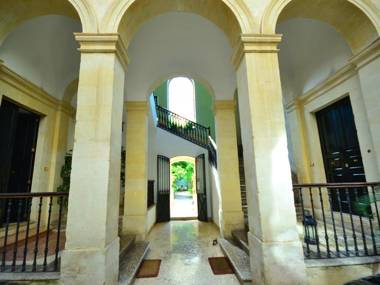 Antique Holiday Home in Lecce Apulia with Garden