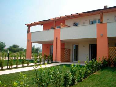 La Fattoria Apartments