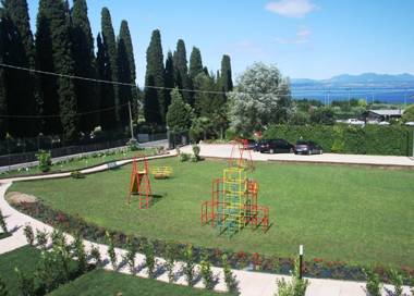 La Fattoria Apartments