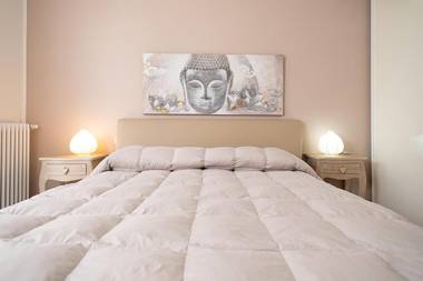 APARTMENT LELEGANCE - Regarda Travel