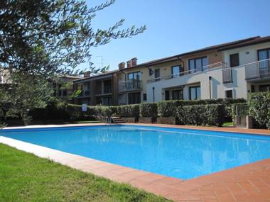 APARTMENT MIRALAGO - Regarda Travel