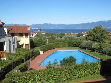 APARTMENT MIRALAGO - Regarda Travel