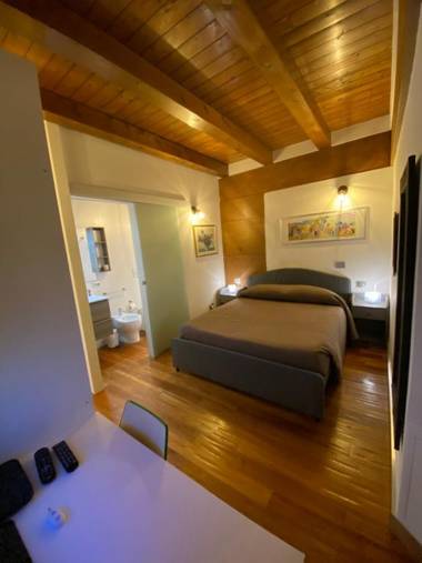 Casale Delle Ronde B&B