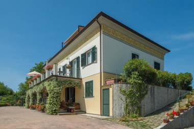 Gli Ulivi Di Montalbano