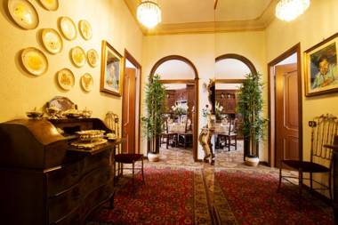 Room Cavour nearby Cinqueterre