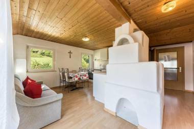 Ferienwohnung Bergblick-Schlosshof