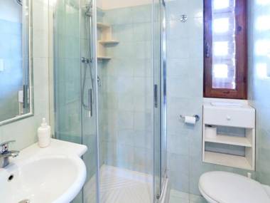 Cozy Aparment in Greve in Chianti with Swimming Pool