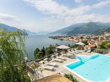 Pleasant Apartment in Gravedona with Balcony
