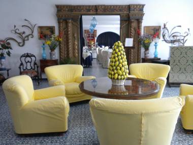 Arathena Rocks Hotel