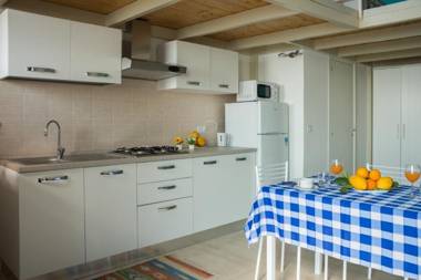 Joanna Studio Flat 217