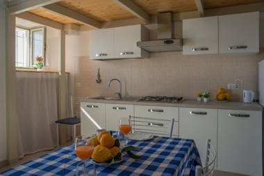 Joanna Studio Flat 217