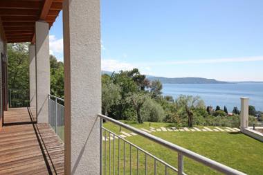 Villa Albachiara Private Luxury villa with private pool and lake view